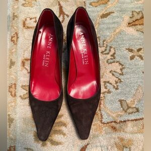 Anne Klein Brown Suede Pumps